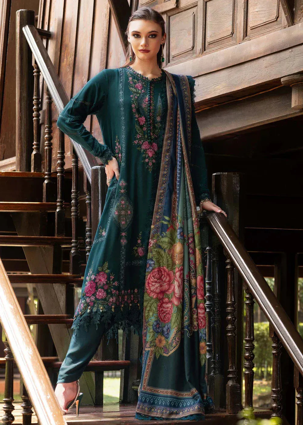 anayanoor Unstitched Embroidered Lawn 3Pc Suit 3PC
