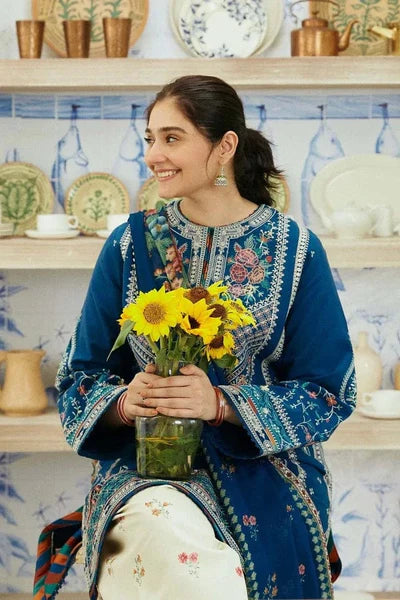 Coco By Zara Shah jahan Embroidered Lawn 3Pc Suit