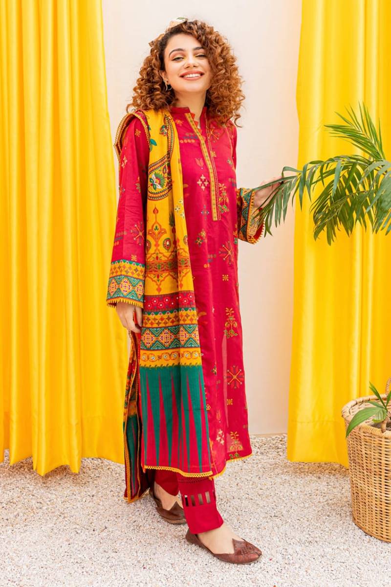 Batik Embroidered Lawn 3Pc Suit