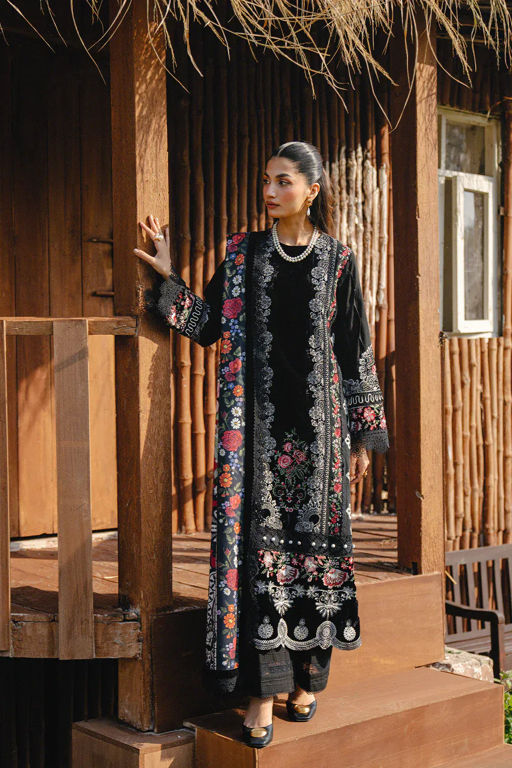 anayanoor Saira Rizwan Unstitched Embroidered Lawn 3Pc Suit 3PC
