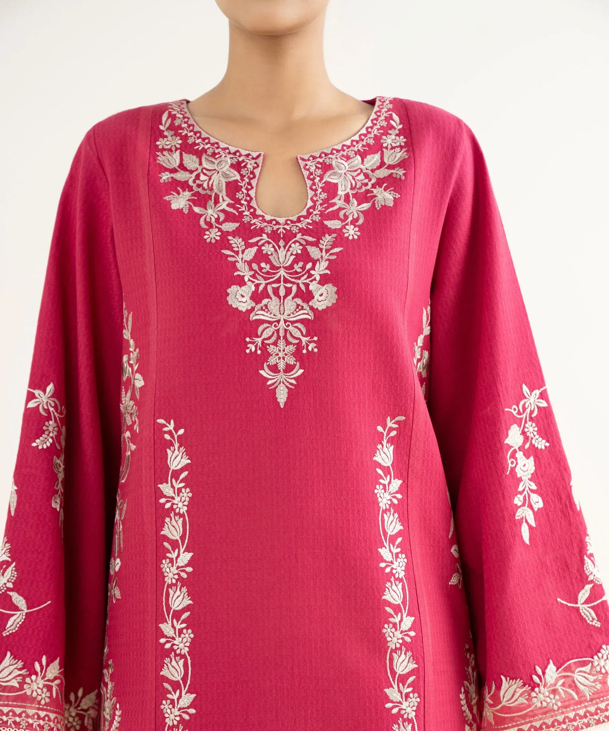 anayanoor Sapphire Unstitched Embroidered Lawn 3Pc Suit 3PC