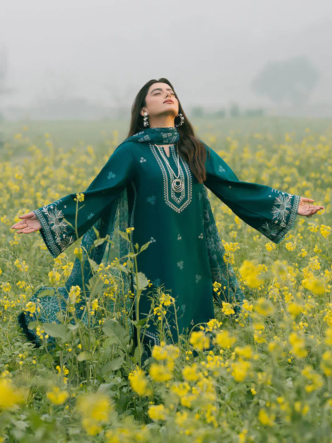 anayanoor Unstitched Embroidered Lawn 3Pc Suit 3PC