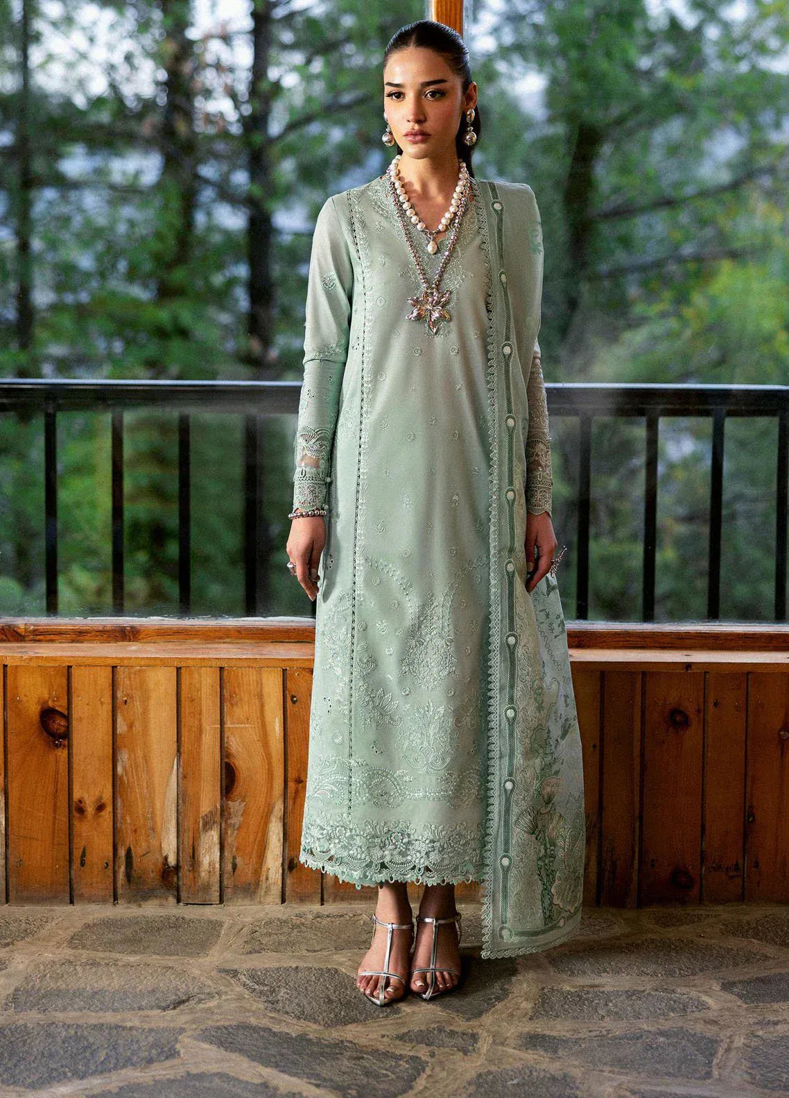 anayanoor Unstitched Embroidered Lawn 3Pc Suit 3PC