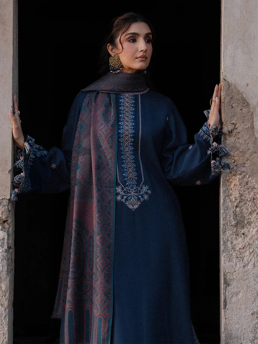 anayanoor Unstitched Embroidered Lawn 3Pc Suit 3PC