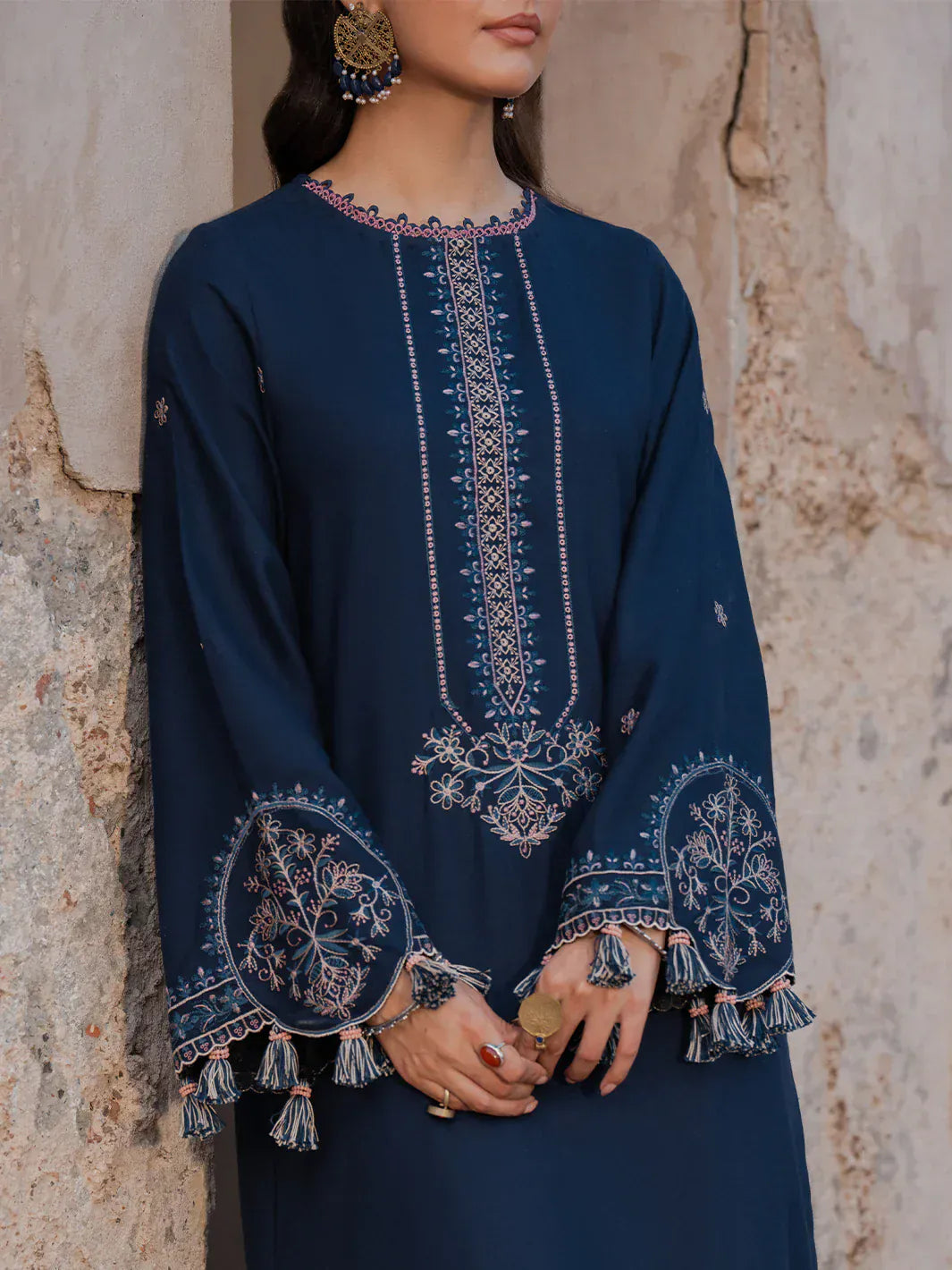 anayanoor Unstitched Embroidered Lawn 3Pc Suit 3PC
